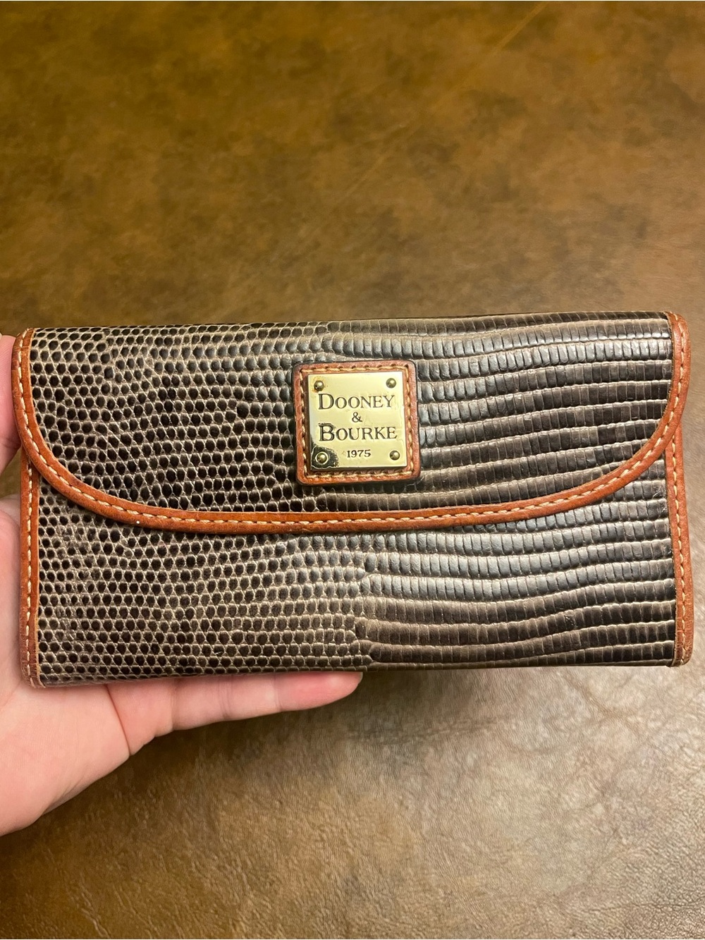 31. Dooney & Bourke wallet